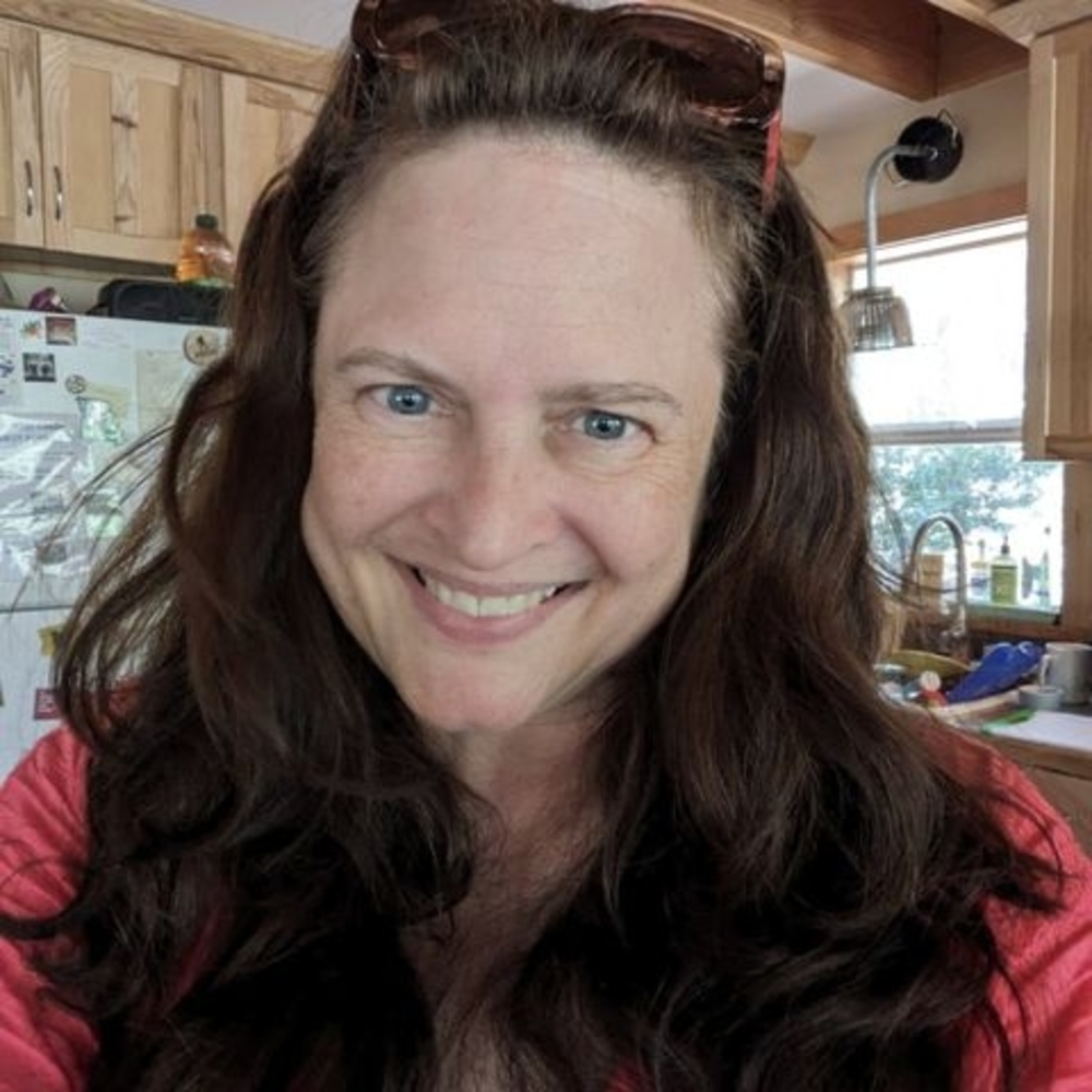 Meet your Posher, Shana